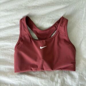 Nike Women's Sports Bra - Burgundy